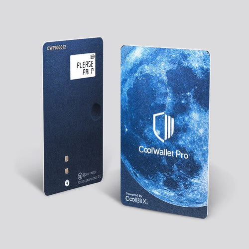 CoolWallet Pro 與充電器